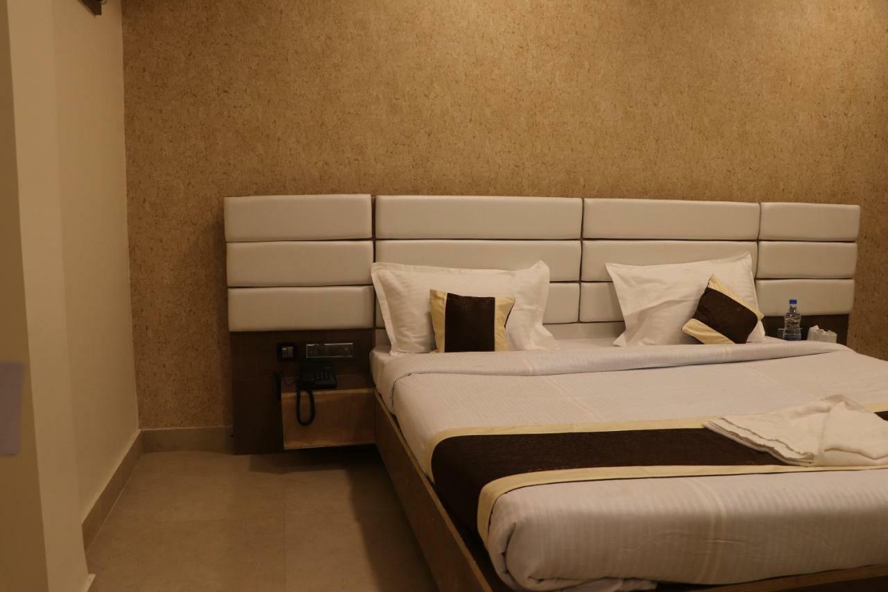 Ganesh Bhavan By Vinayak Hotels Brahmapur Kültér fotó